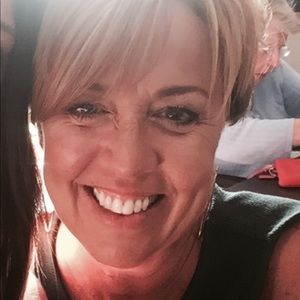 Meet your Posher, Eileen